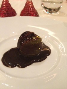 IMG_1772 chocolate ball with pineapple ice