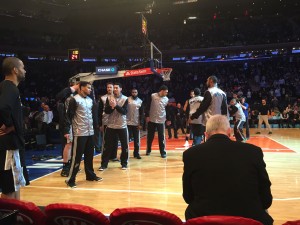 the Spurs warming up